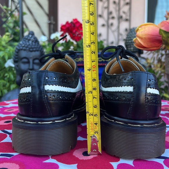 🏴󠁧󠁢󠁥󠁮󠁧󠁿 Dr. Martens MIE Vintage Tuxedo Platform Wingtips / Oxfords UK 3 - Picture 9 of 16